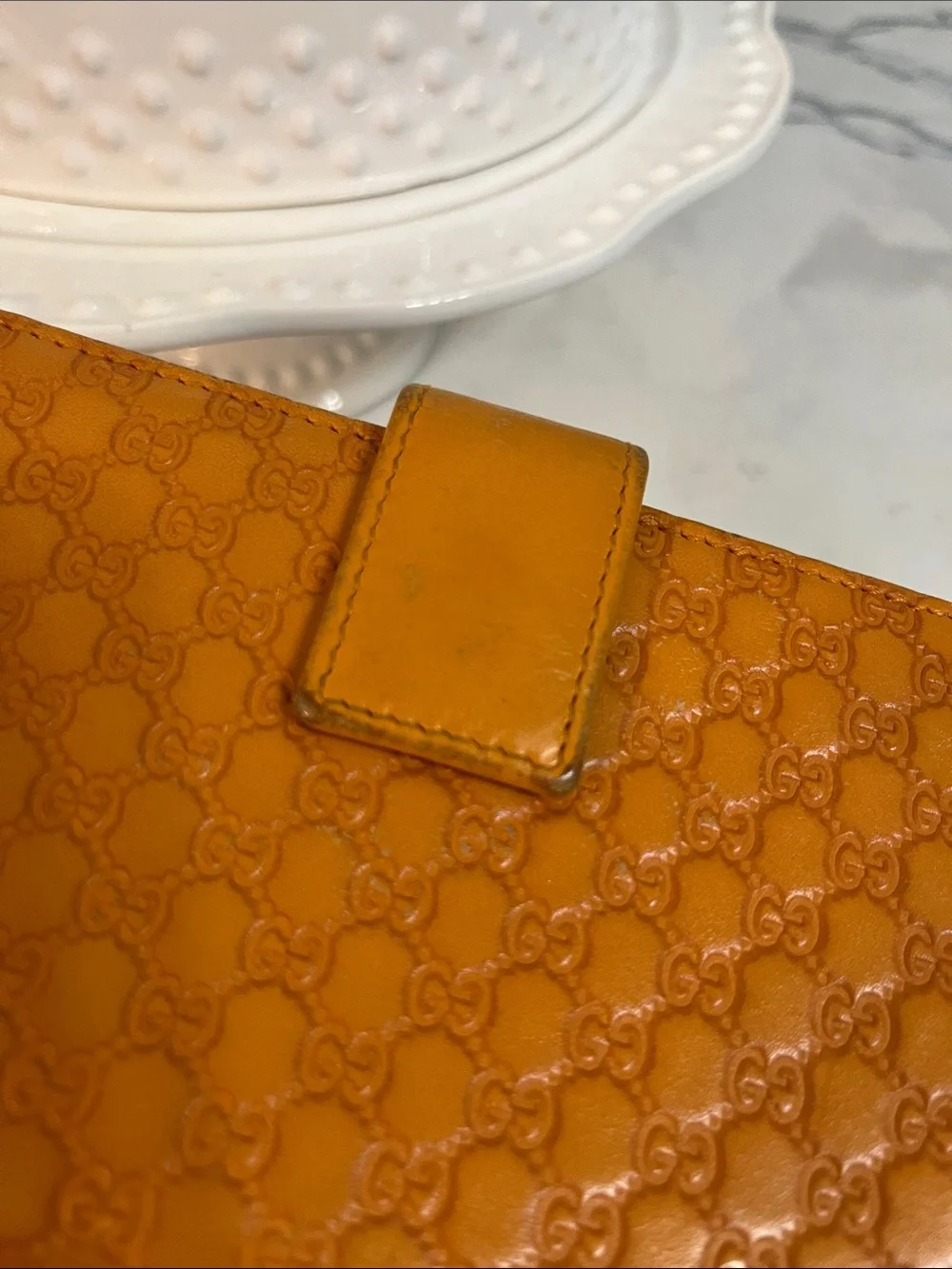 Gucci Orange Embossed GG Leather Wallet with Gold D-Ring - Picture 5 of 11